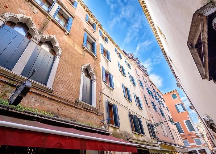 The Lion's House Apt4 베니스