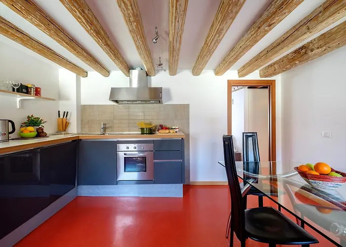 The Lion's House Apt4 * 베니스