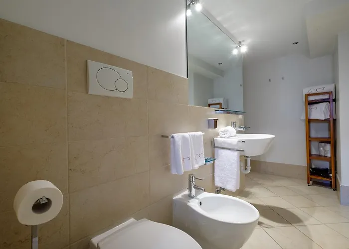 아파트 The Lion's House Apt4 *