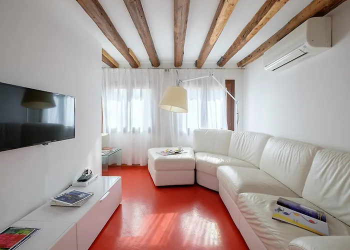 The Lion's House Apt4 * 베니스