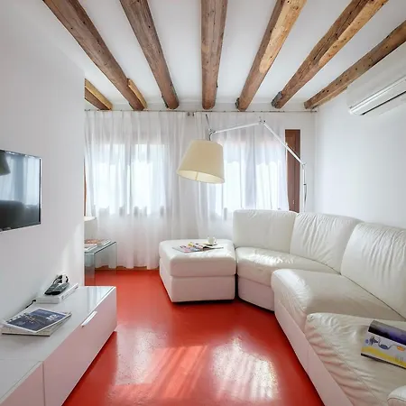 The Lion's House Apt4 * Wenecja